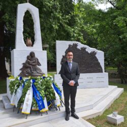 Κατάθεση στεφάνου για την γενοκτονία των Ποντίων (Δράμα, 19-5-24)